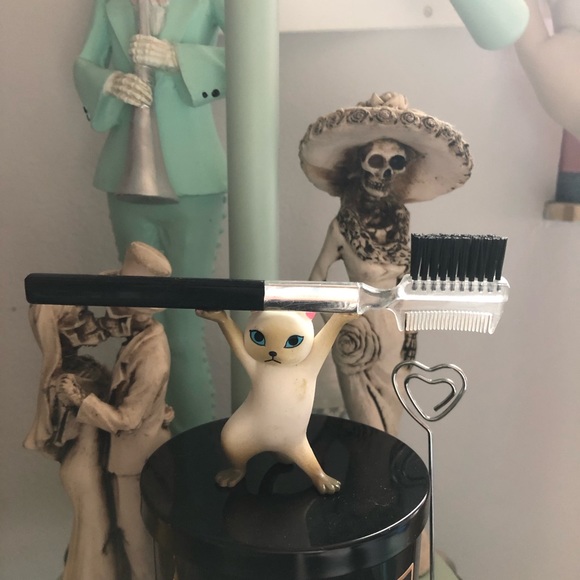 Fabulous Dancing Cat Stand in Siamese NEW - Picture 7 of 16